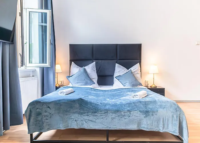 Chic & Cozy 2br Near U6 Schoepfwerk Station Апартаменты *